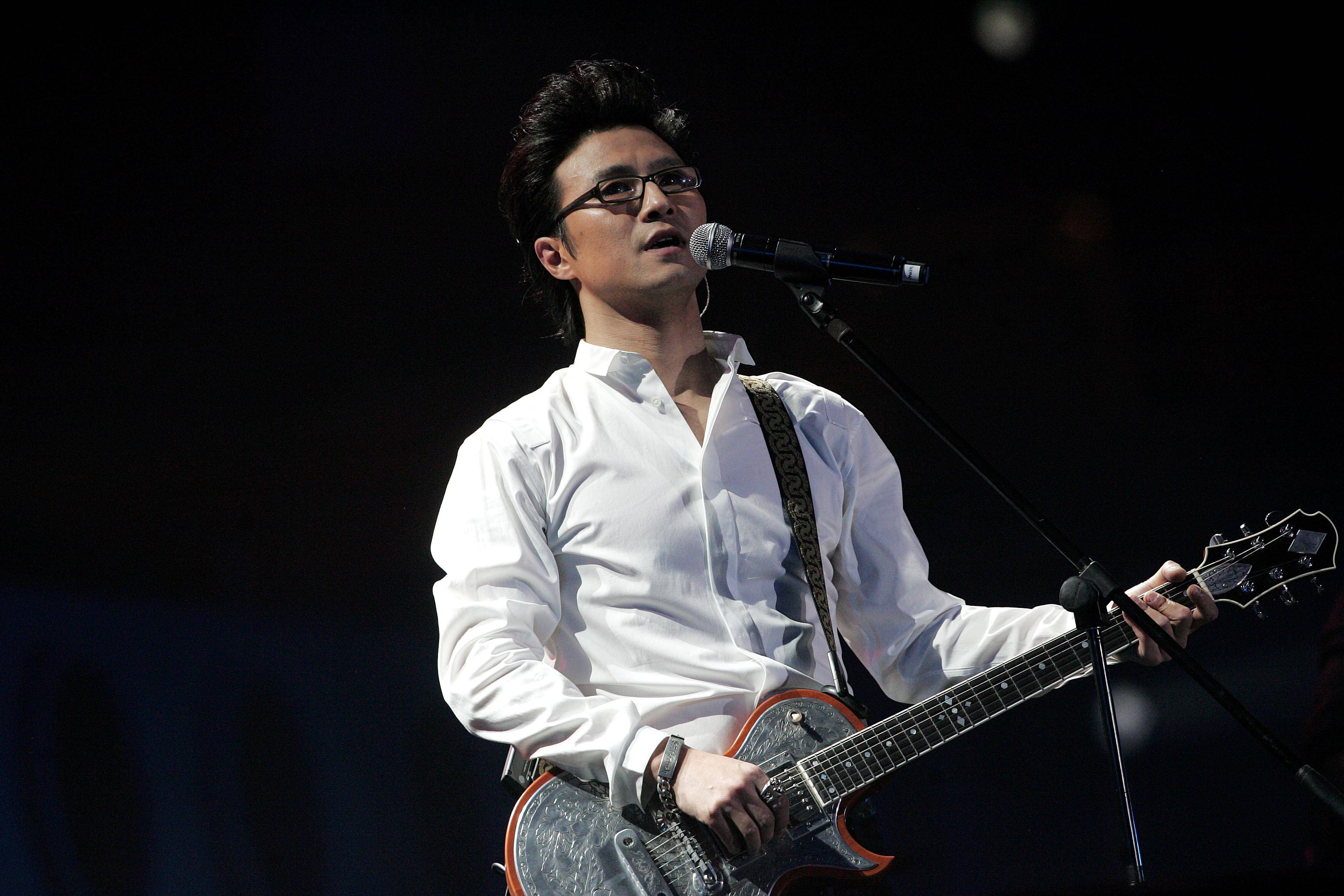 汪峰祖籍哪里的(汪峰哪里人 出生地) 汪峰祖籍哪里的(汪峰哪里人 出生地)